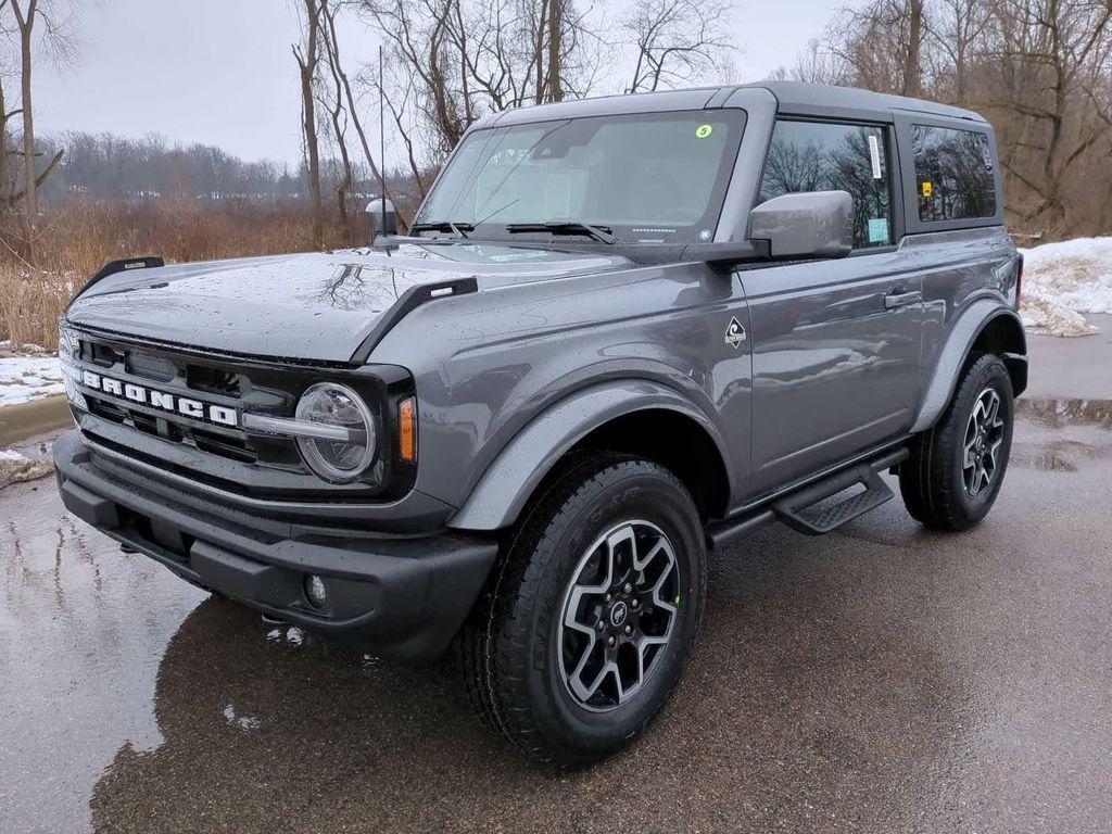 new 2023 Ford Bronco car, priced at $49,051