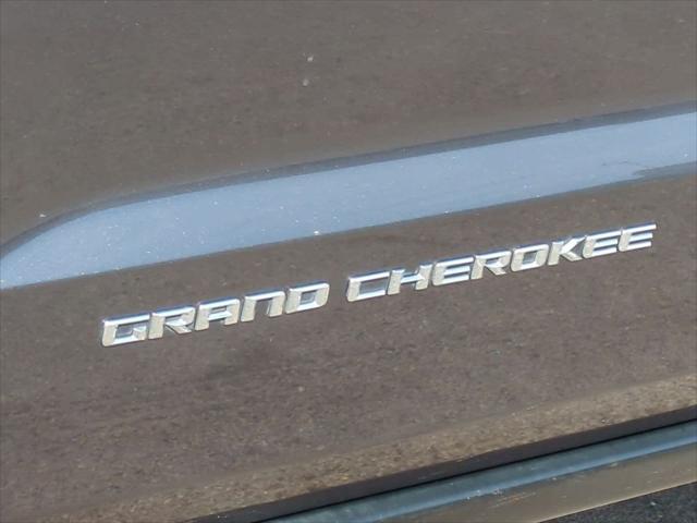 used 2015 Jeep Grand Cherokee car, priced at $15,951