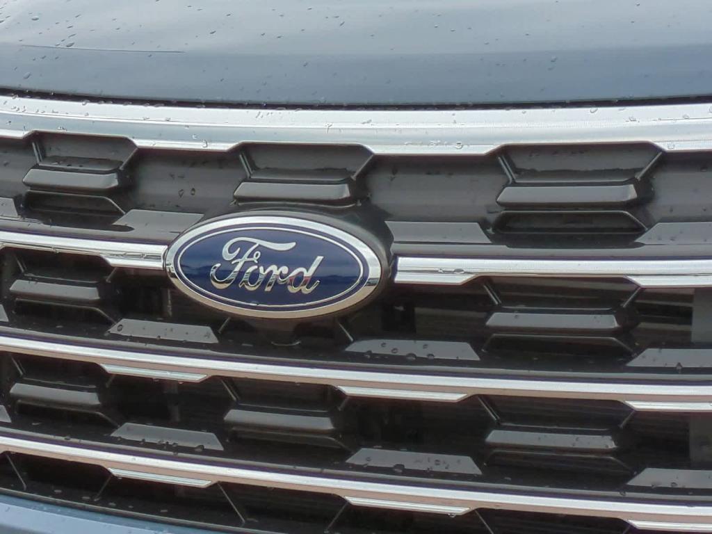 new 2025 Ford Explorer car, priced at $45,135