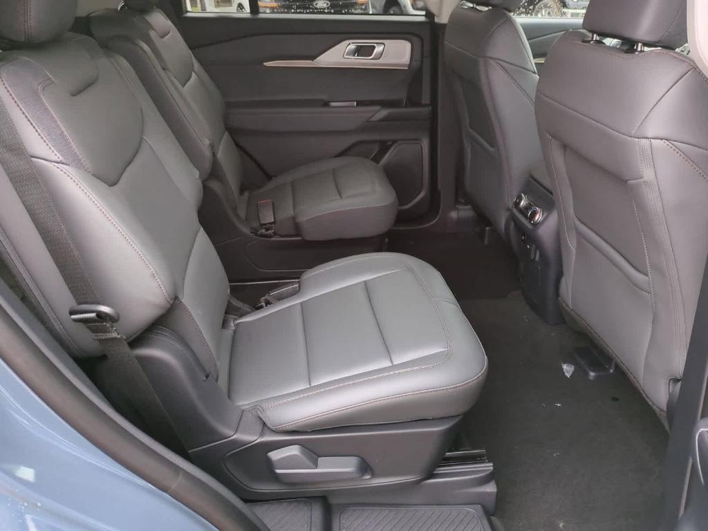 new 2025 Ford Explorer car, priced at $45,135