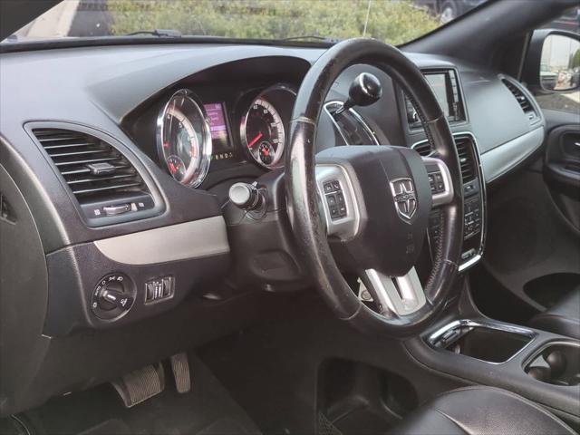 used 2018 Dodge Grand Caravan car, priced at $10,499