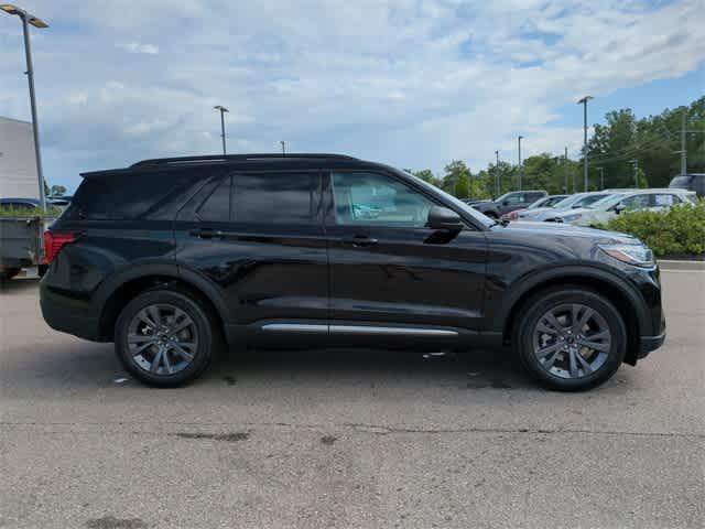 new 2025 Ford Explorer car, priced at $46,186