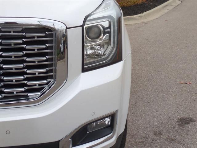 used 2019 GMC Yukon XL car, priced at $31,365