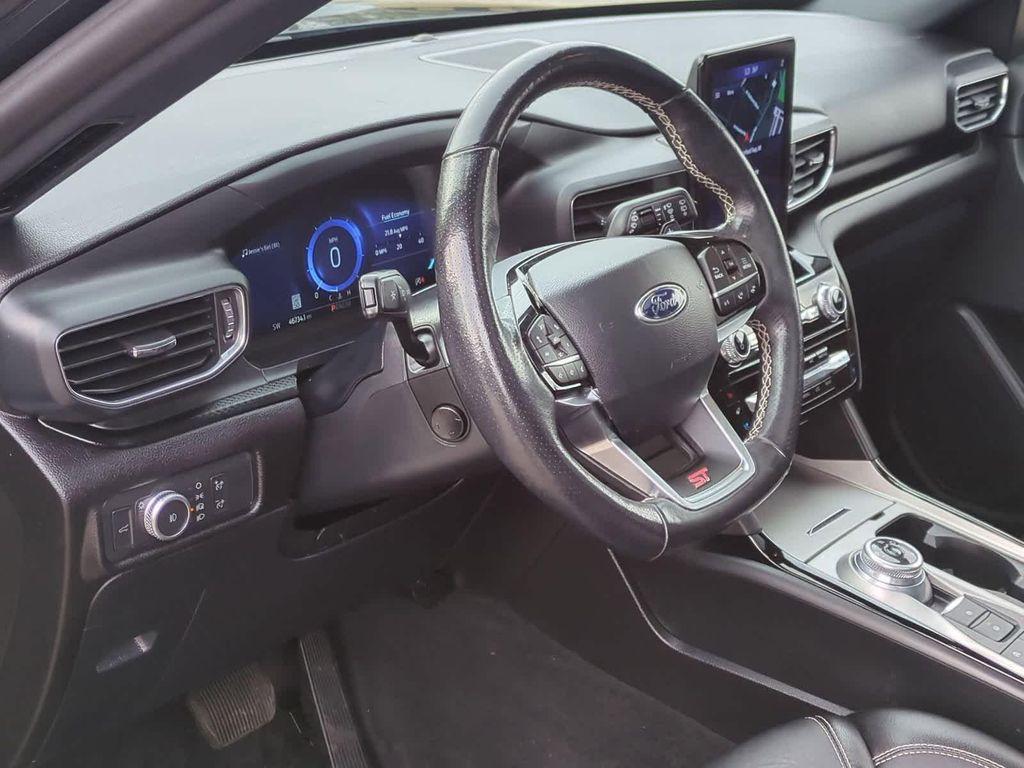 used 2022 Ford Explorer car