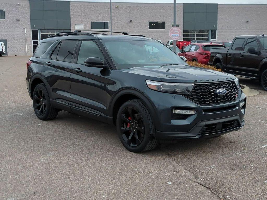 used 2022 Ford Explorer car