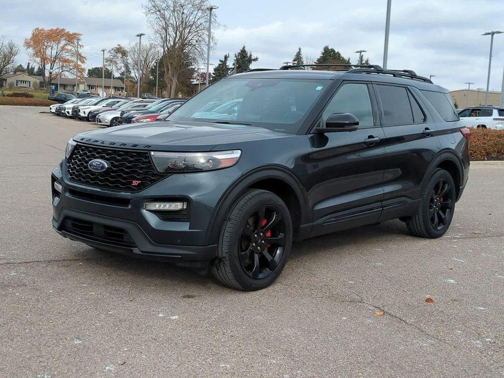 used 2022 Ford Explorer car