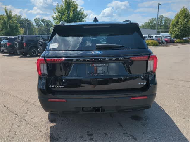 new 2025 Ford Explorer car, priced at $40,398