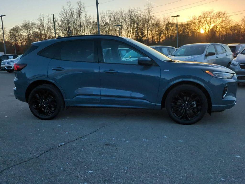 used 2023 Ford Escape car
