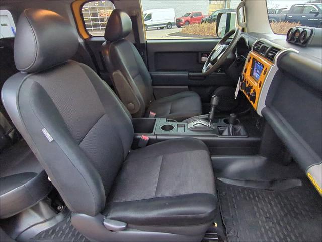 used 2008 Toyota FJ Cruiser car, priced at $10,990