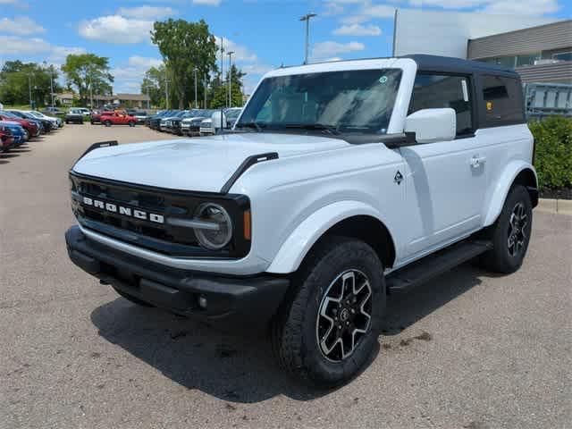 new 2023 Ford Bronco car, priced at $48,697