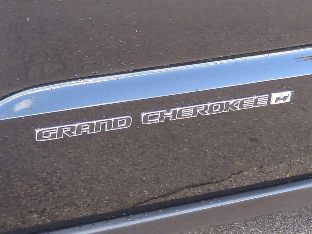 used 2022 Jeep Grand Cherokee WK car, priced at $25,999