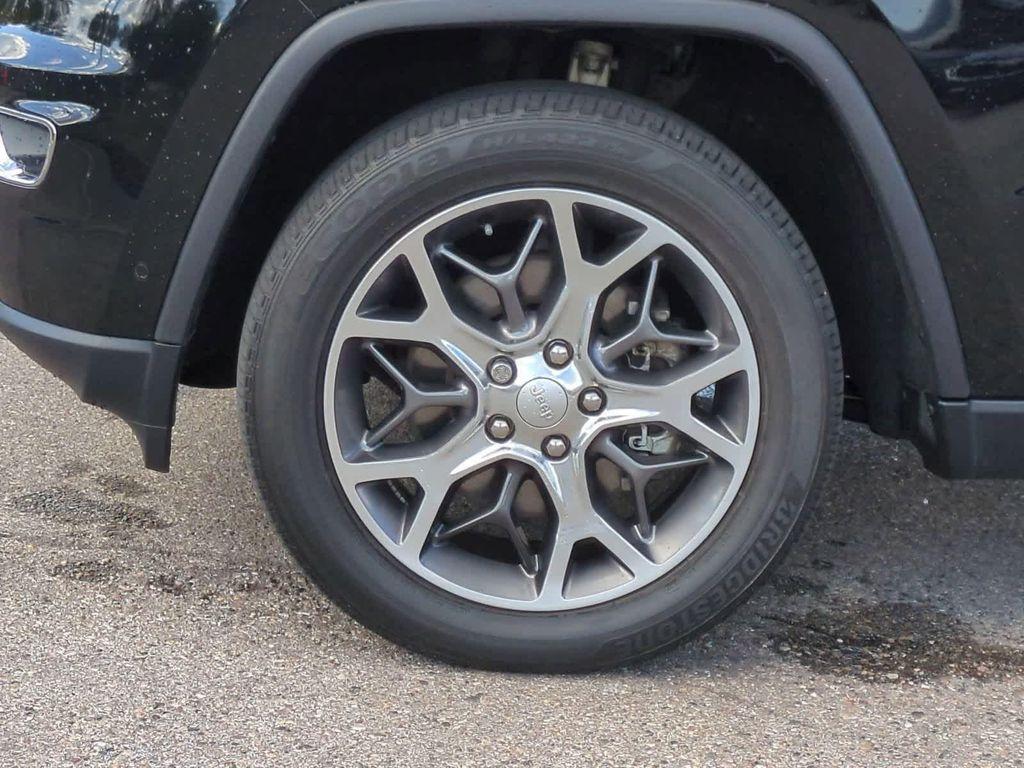used 2022 Jeep Grand Cherokee WK car, priced at $25,999