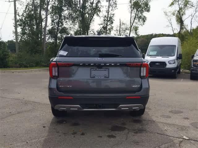 new 2025 Ford Explorer car, priced at $44,525