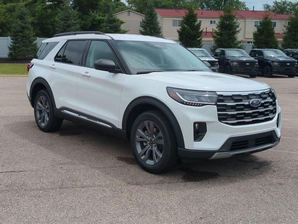 new 2025 Ford Explorer car, priced at $45,257