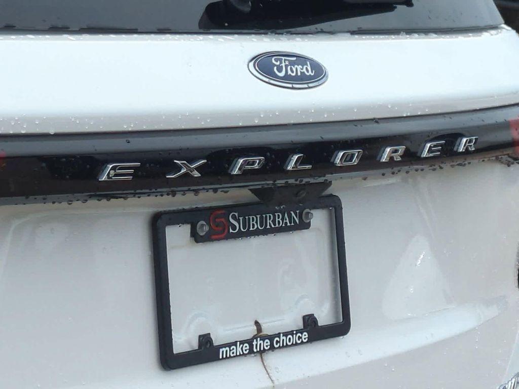 new 2025 Ford Explorer car, priced at $45,257
