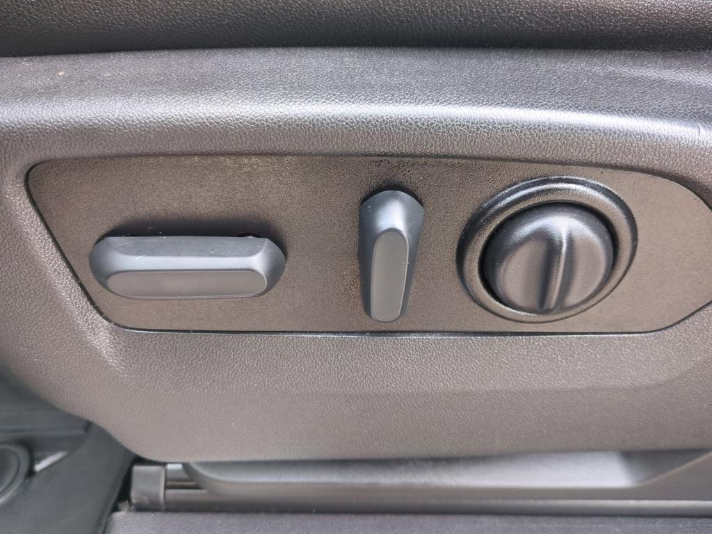 used 2022 GMC Sierra 1500 Limited car, priced at $32,999