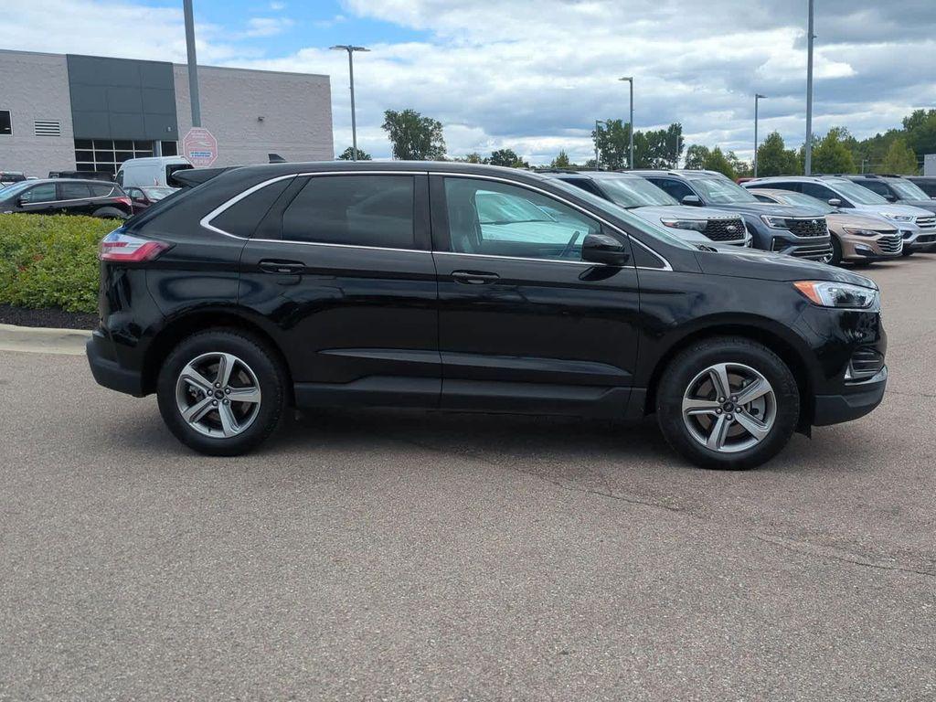 used 2023 Ford Edge car, priced at $26,999