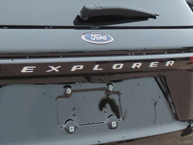 new 2025 Ford Explorer car, priced at $43,334