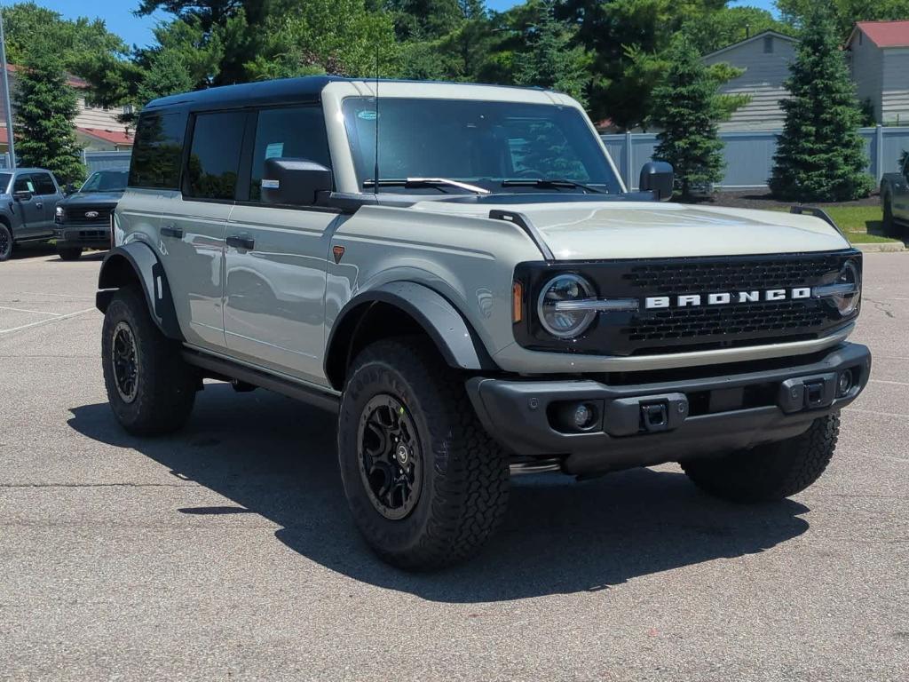 new 2025 Ford Bronco car, priced at $61,988
