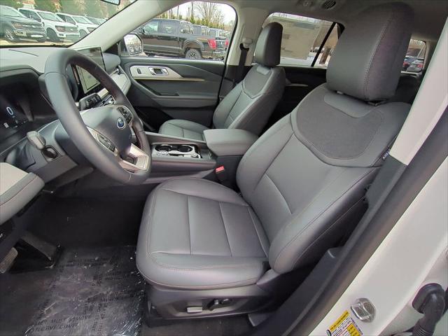 new 2025 Ford Explorer car, priced at $45,416