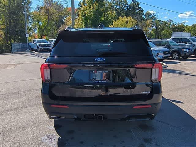 new 2025 Ford Explorer car, priced at $49,494