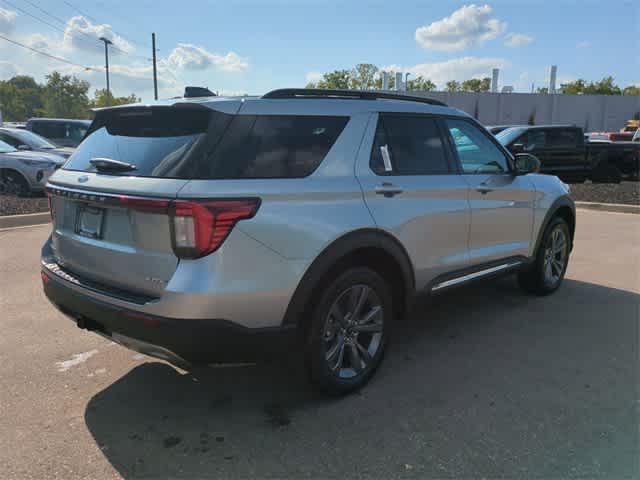 new 2025 Ford Explorer car, priced at $44,062