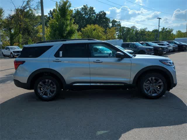 new 2025 Ford Explorer car, priced at $44,062