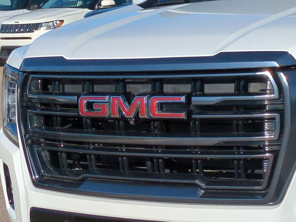 used 2023 GMC Yukon car