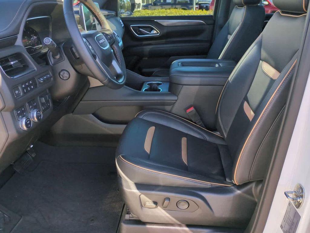 used 2023 GMC Yukon car