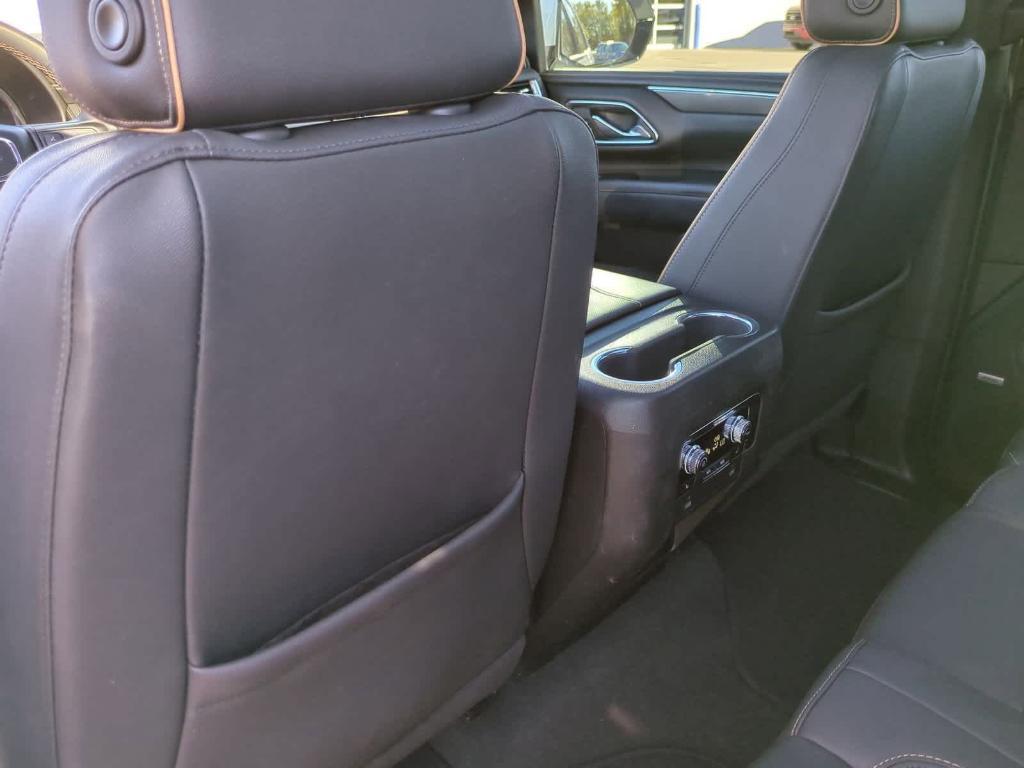 used 2023 GMC Yukon car