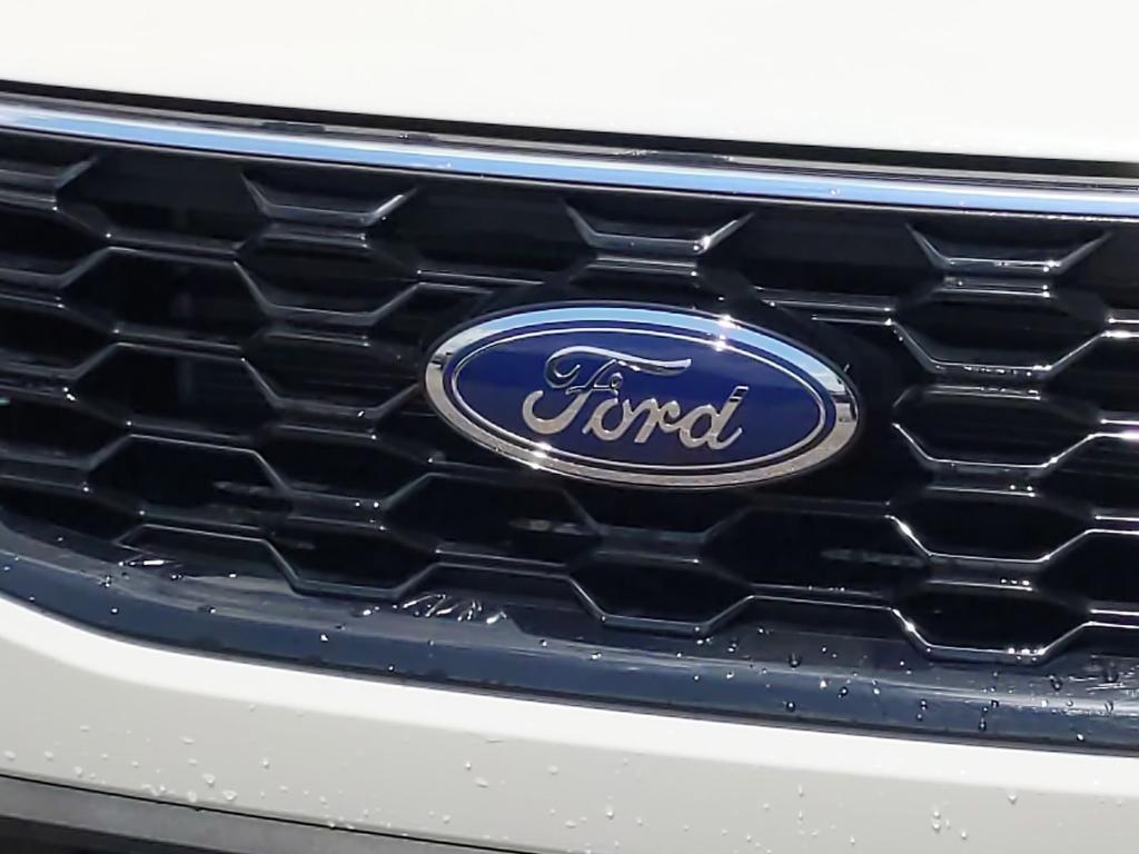 new 2025 Ford Escape car, priced at $36,727
