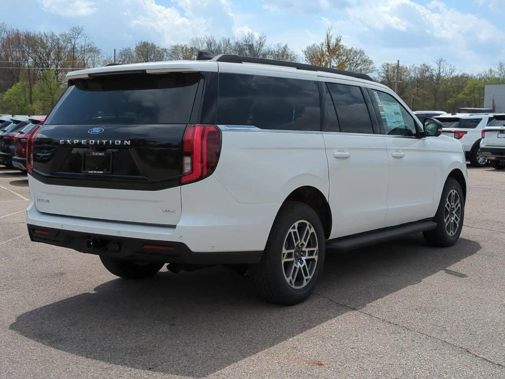 new 2025 Ford Expedition Max car, priced at $69,674