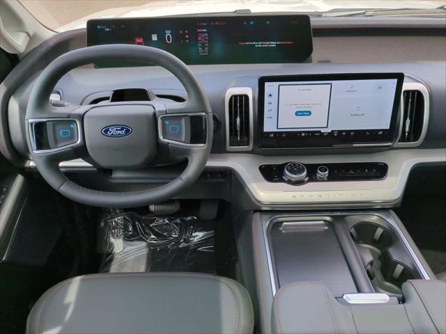 new 2025 Ford Expedition Max car, priced at $69,674