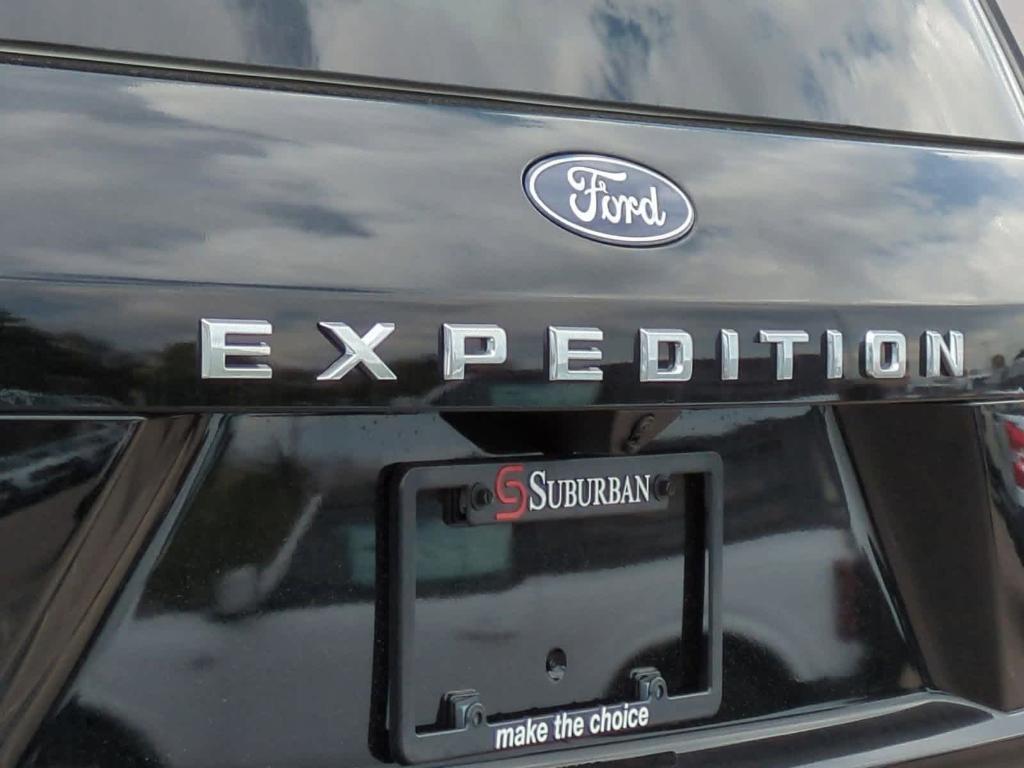 new 2025 Ford Expedition Max car, priced at $69,674