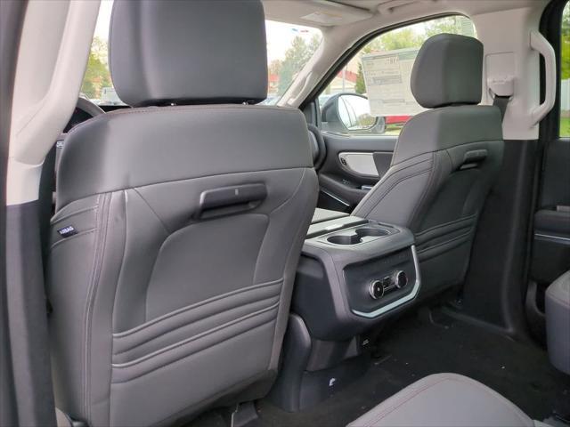 new 2025 Ford Expedition Max car, priced at $69,674