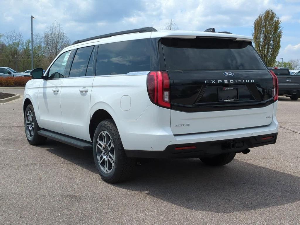 new 2025 Ford Expedition Max car, priced at $69,674