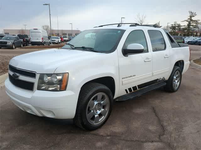 used 2011 Chevrolet Avalanche car, priced at $12,150