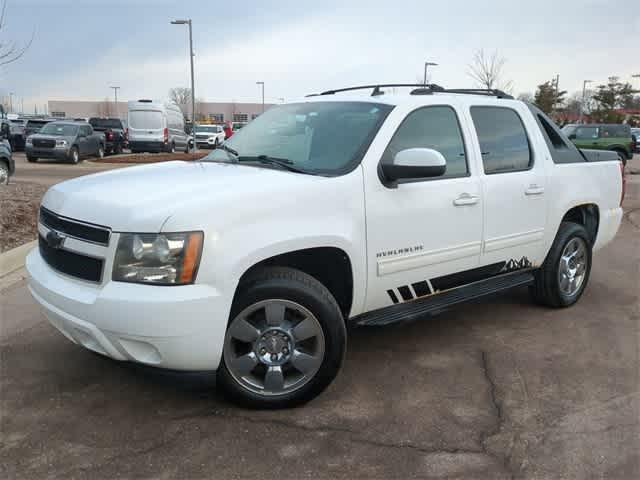used 2011 Chevrolet Avalanche car, priced at $10,499