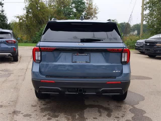 new 2025 Ford Explorer car, priced at $45,065