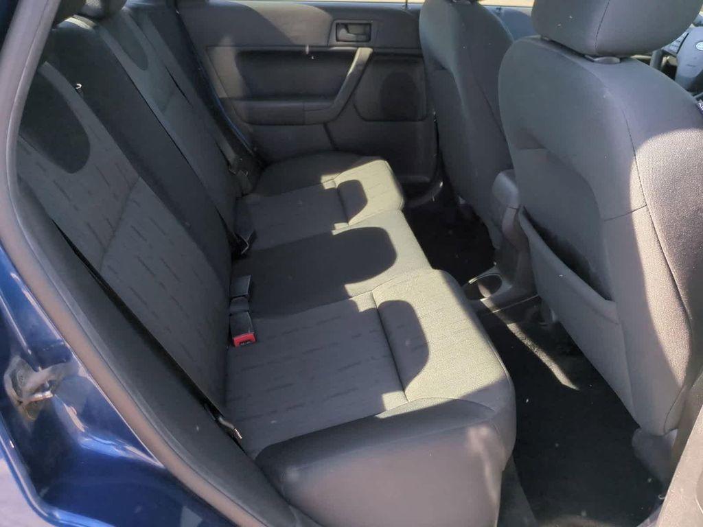 used 2009 Ford Focus car, priced at $2,999