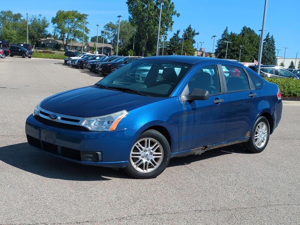 used 2009 Ford Focus car, priced at $2,999