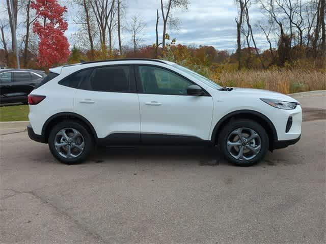 new 2025 Ford Escape car, priced at $31,818