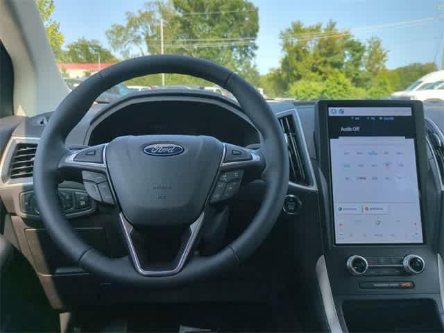 new 2024 Ford Edge car, priced at $40,046