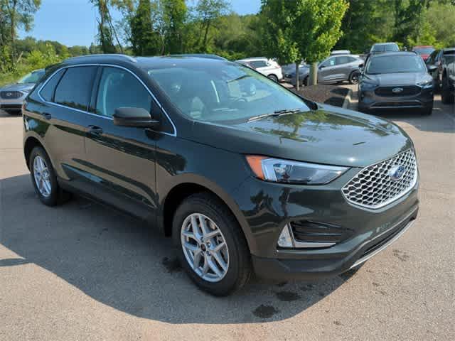 new 2024 Ford Edge car, priced at $40,046