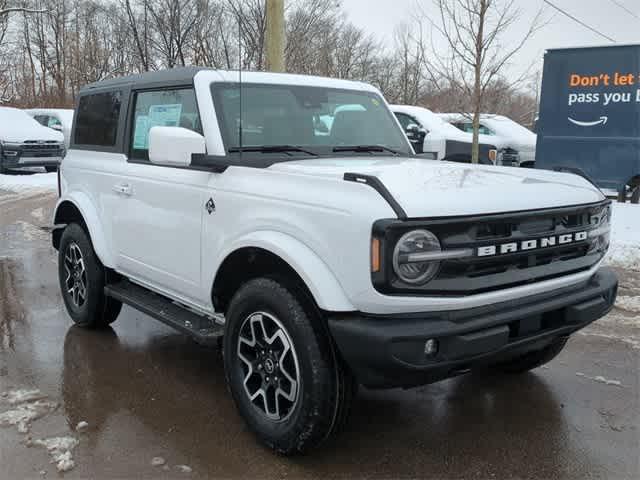 new 2023 Ford Bronco car, priced at $47,321