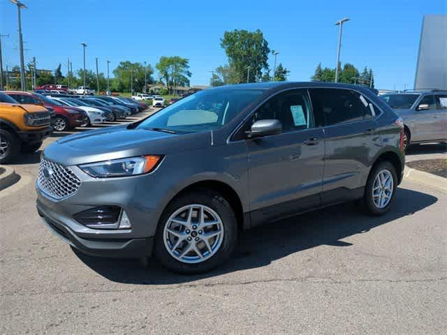 new 2024 Ford Edge car, priced at $39,898