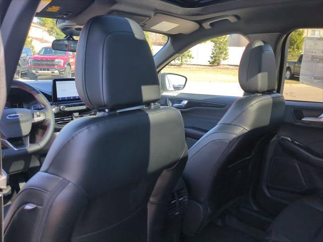 new 2025 Ford Escape car, priced at $33,258