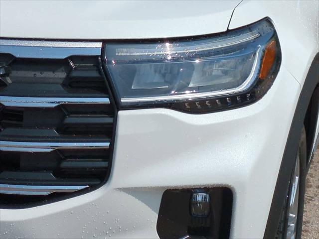 new 2025 Ford Explorer car, priced at $47,420
