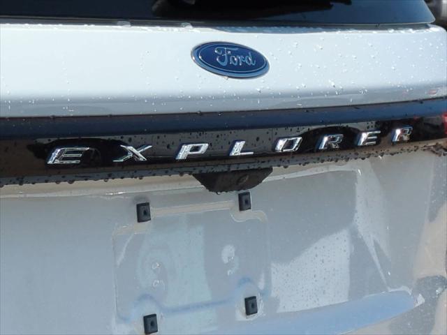 new 2025 Ford Explorer car, priced at $47,420