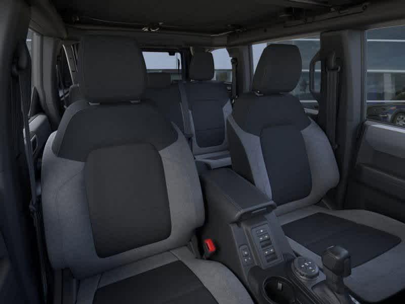 new 2025 Ford Bronco car, priced at $44,586